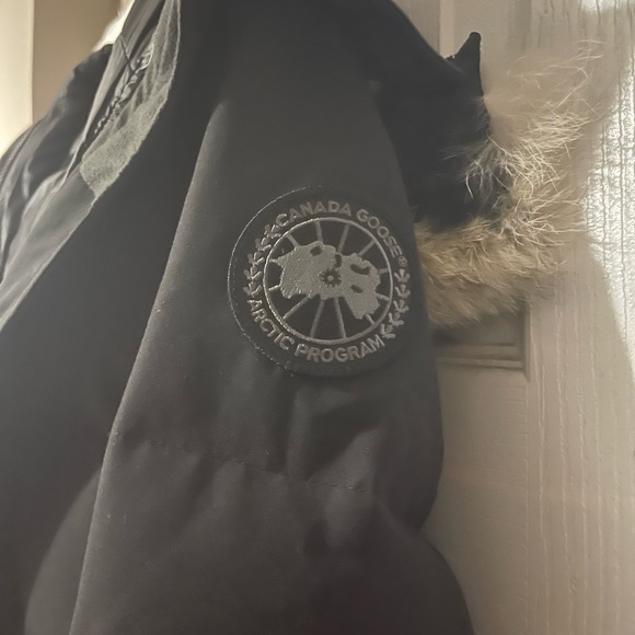 Canada Goose Shelburne Black Label - Picture 8 of 11